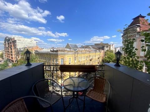 квартира за адресою Рейтарська вул., 31/16