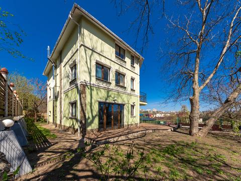 дом по адресу Яблоневый пер., 10