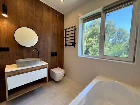 будинок за адресою Ярослава Мудрого вул.