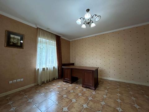 комерційна за адресою Івана Франка вул., 31