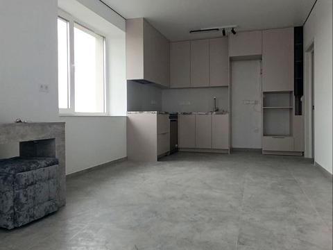 квартира за адресою Юліана Целевича вул., 4-В