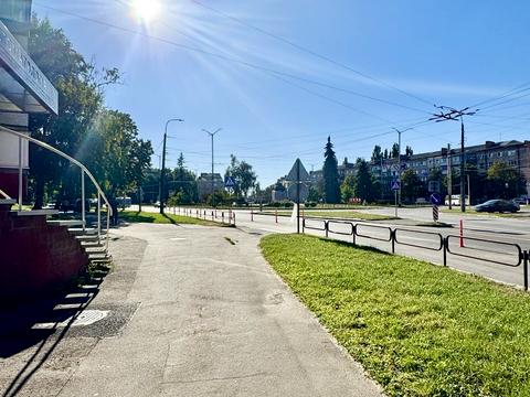 коммерческая по адресу Победы просп., 27