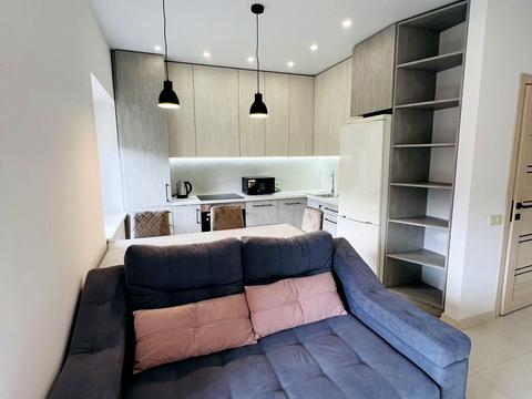 квартира за адресою Залізнична вул., 42