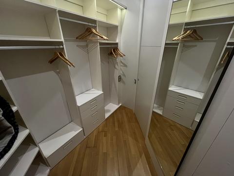 квартира за адресою Андрія Верхогляда вул. (Михайла Драгомирова), 20