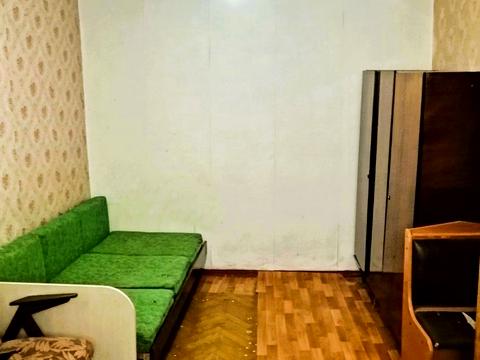 будинок за адресою Миколи Миклухи-Маклая вул. (Дежнєва), 16-а