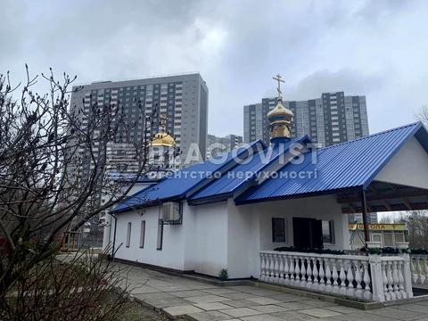 квартира по адресу Ревуцкого ул., 54-А