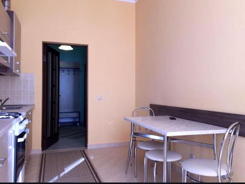 квартира за адресою Вишнева вул., 28