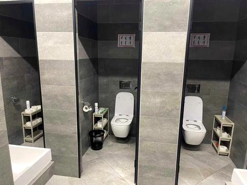 комерційна за адресою Валерія Лобановського просп., 115-Б