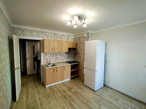 квартира за адресою Академіка Глушкова просп., 107