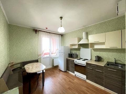 квартира по адресу Софии Русовой ул., 1-Б