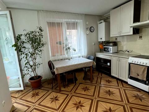 квартира за адресою Молодіжна вул., 19/1