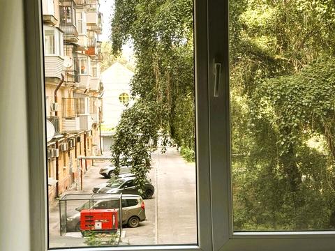 квартира за адресою Дмитра Яворницького просп. (Карла Маркса), 90
