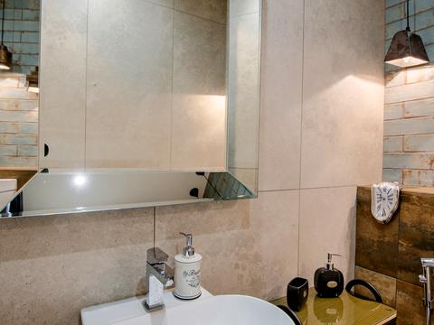 коммерческая по адресу Глубочицкая ул., 32-А