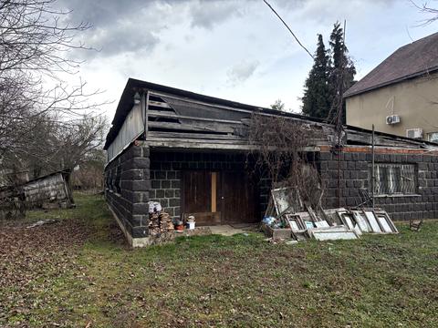участок по адресу с. Сторожница, Перемоги ул.