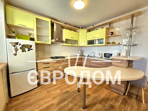 квартира по адресу Очаковская ул., 82
