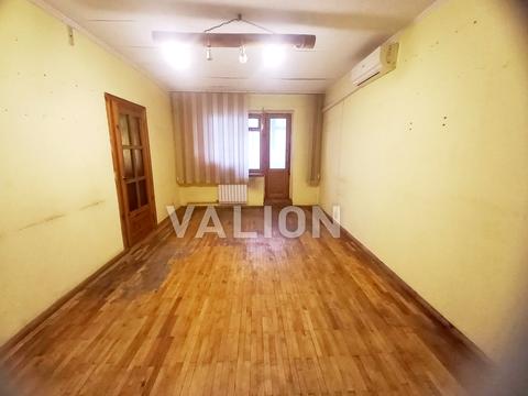 комерційна за адресою Васильківська вул., 38