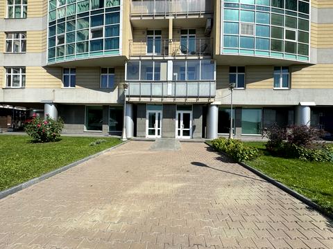 комерційна за адресою Звіринецька вул., 59