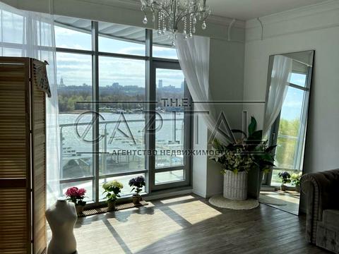 квартира по адресу Раисы Окипной ул., 18