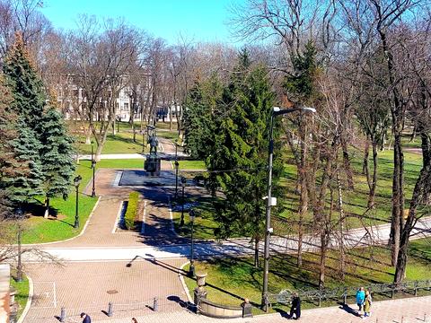 коммерческая по адресу Михаила Грушевского ул., 28/2