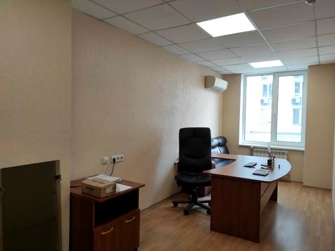 комерційна за адресою Харківське шосе, 152