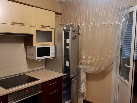 квартира за адресою Милославська вул., 32/51а