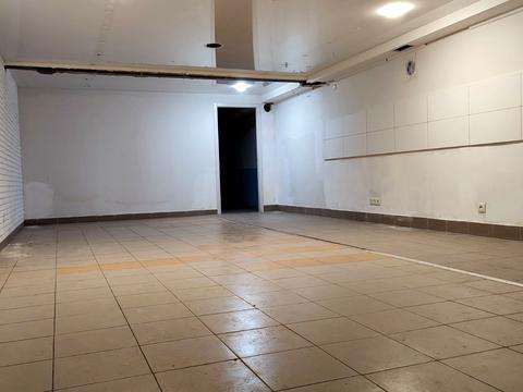 комерційна за адресою Університетський проспект, 1
