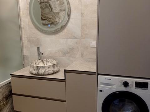квартира за адресою Причальна вул., 12