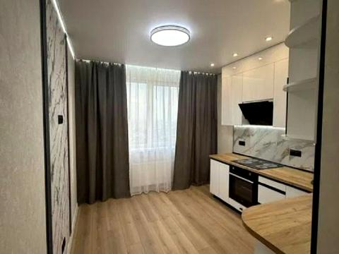 квартира за адресою Перлинна вул., 8