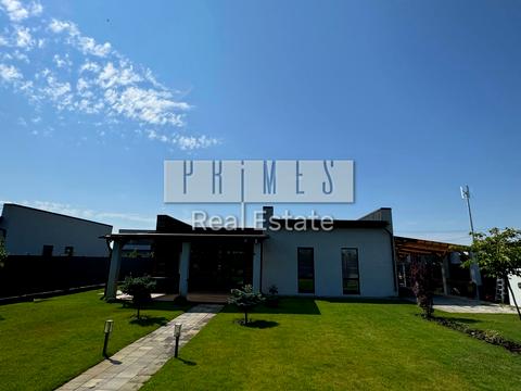 дом по адресу Київська ул.