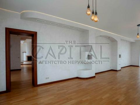 будинок за адресою Бориспільський