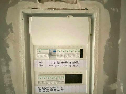 будинок за адресою Живописна вул., 1