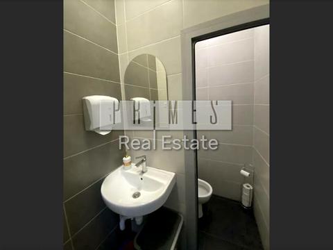 комерційна за адресою Красилівська вул., 5