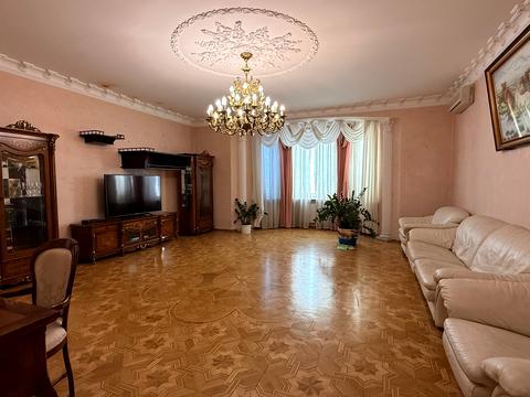 квартира по адресу Французский бульв., 29/2