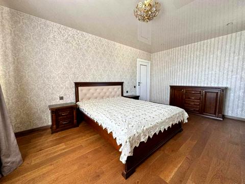 квартира по адресу Академика Воробьёва ул., 1б