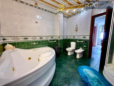 квартира за адресою Шовковична вул., 23