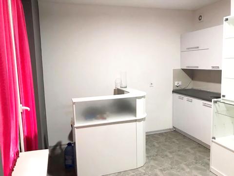 комерційна за адресою Урлівська вул., 21