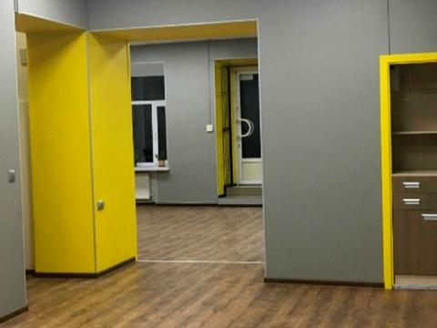 квартира по адресу Базарная ул., 25