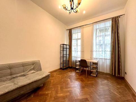 квартира за адресою Дмитра Донцова вул. (Котовського), 21