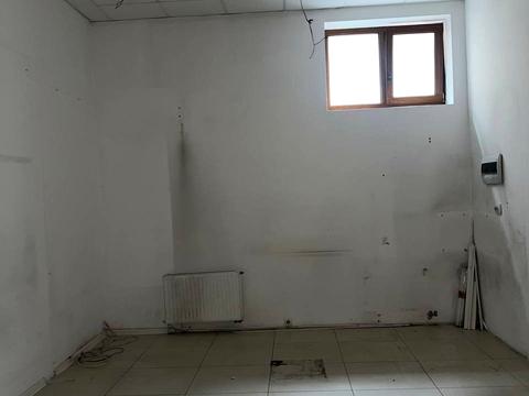 коммерческая по адресу Соборная пл., 14