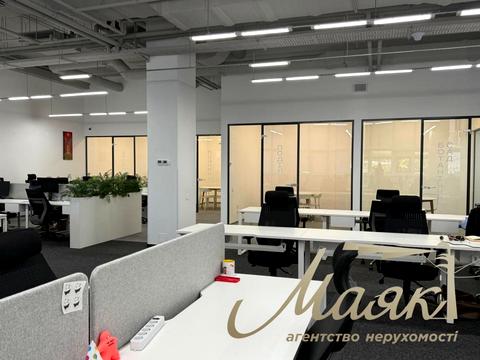 коммерческая по адресу Сімʼї Прахових ул. (Гайдара), 58