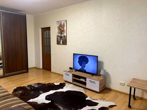 квартира по адресу Ларисы Руденко ул., 8