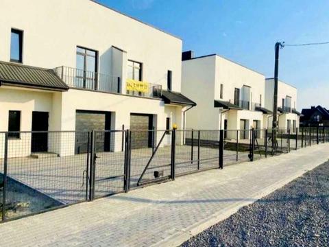 будинок за адресою Степана бандери