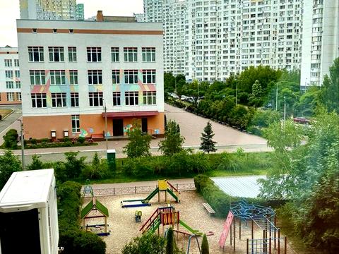 квартира за адресою Бориса Гмирі вул., 2