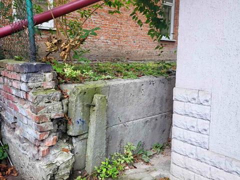 комерційна за адресою Зелена вул., 46