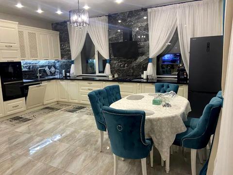 будинок за адресою Центральна вул.