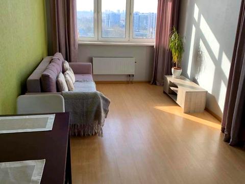 квартира за адресою Миколи Бажана просп., 8-Б