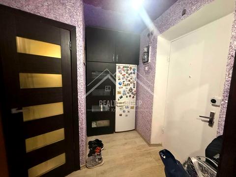 квартира за адресою Володимира Бизова вул. (Якіра), 32