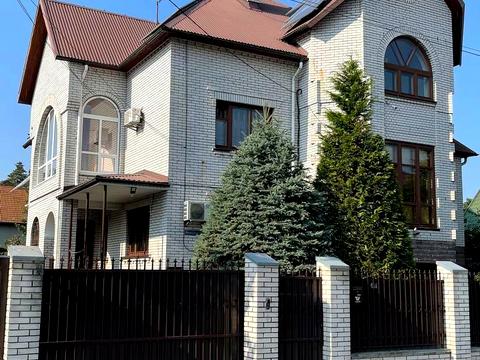 будинок за адресою Молодіжна вул., 11