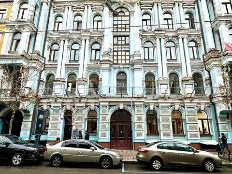 комерційна за адресою Ярославів Вал вул., 16