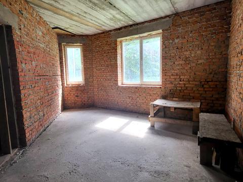 дом по адресу с. Лесники, Грушевського